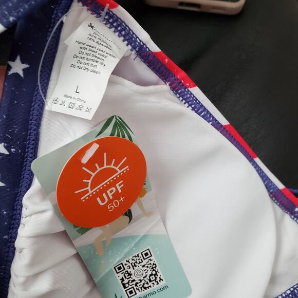 Women's Bikini Swimsuit Junior Size L Bikini Red White Blue Crochet Trim - Picture 9 of 10